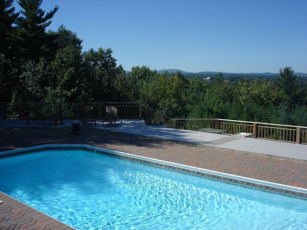 21 Kettle Hole Road