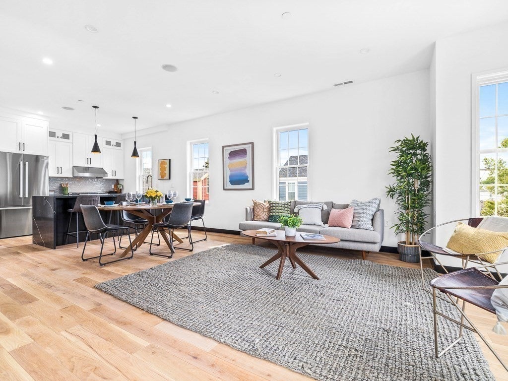 Photo of 14 Carlton St, Somerville, MA