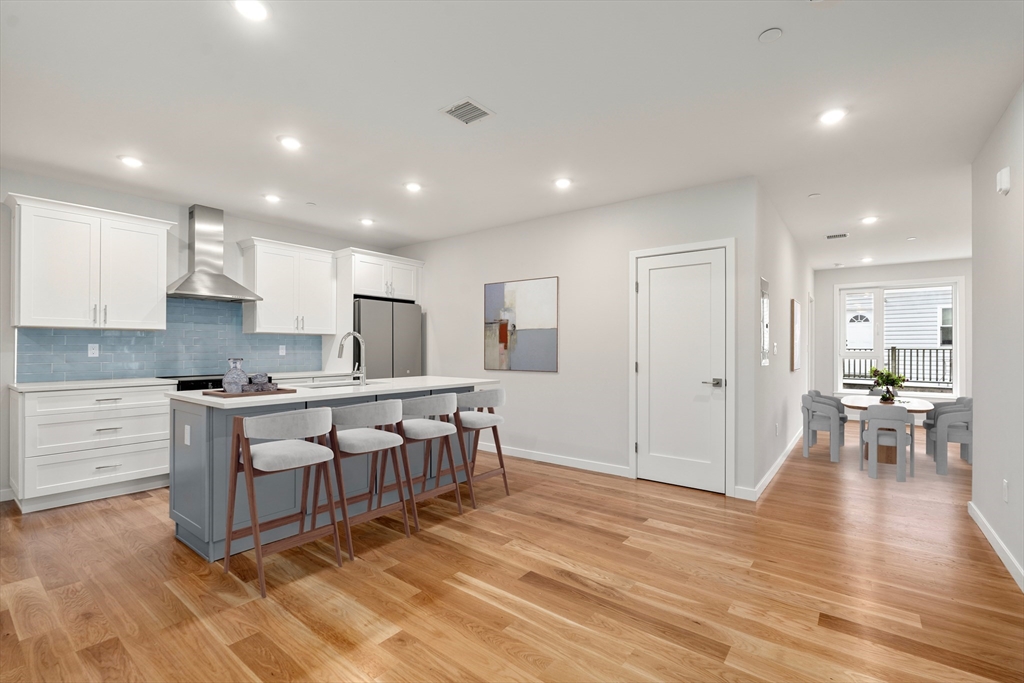 267 Old Colony 310