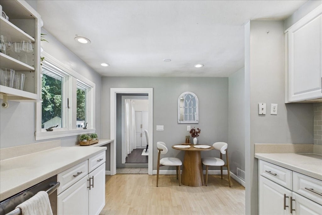 36 Regal St, Holliston, MA, 36 Regal St, Holliston, MA Photo #9