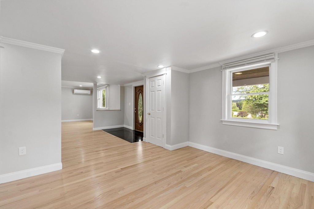 92 Hosmer Street