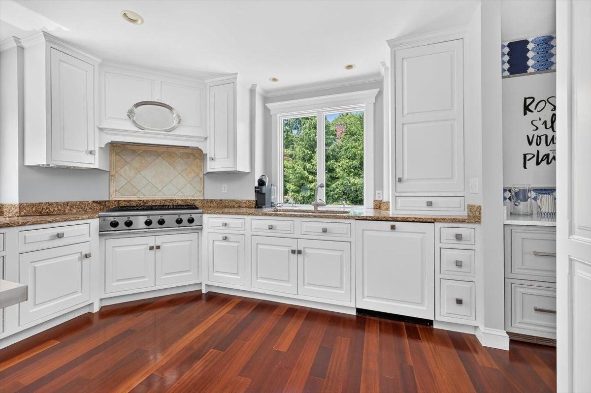 50 Kimball Beach Rd, Hingham, MA Photo #22