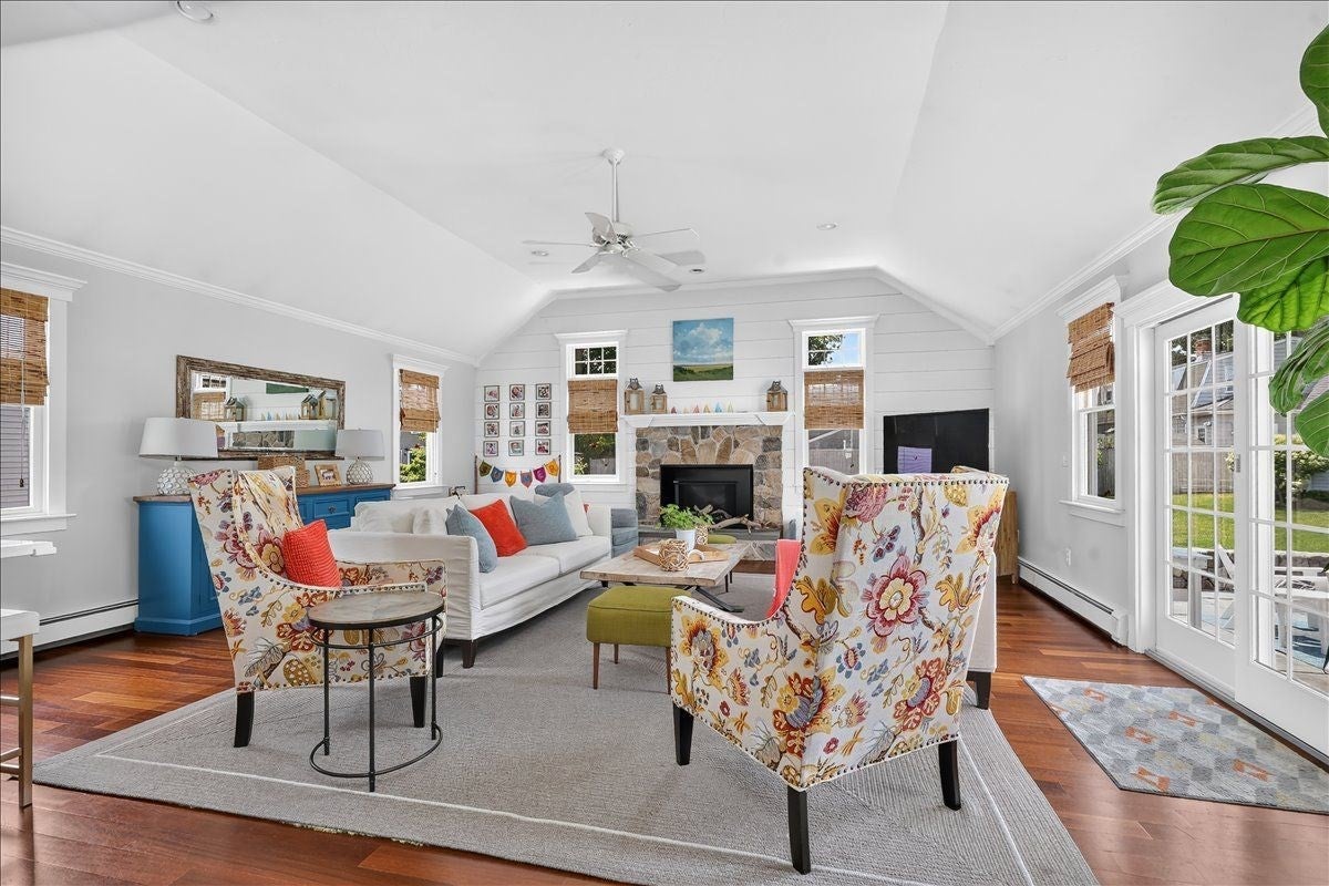 50 Kimball Beach Rd, Hingham, MA Photo #18