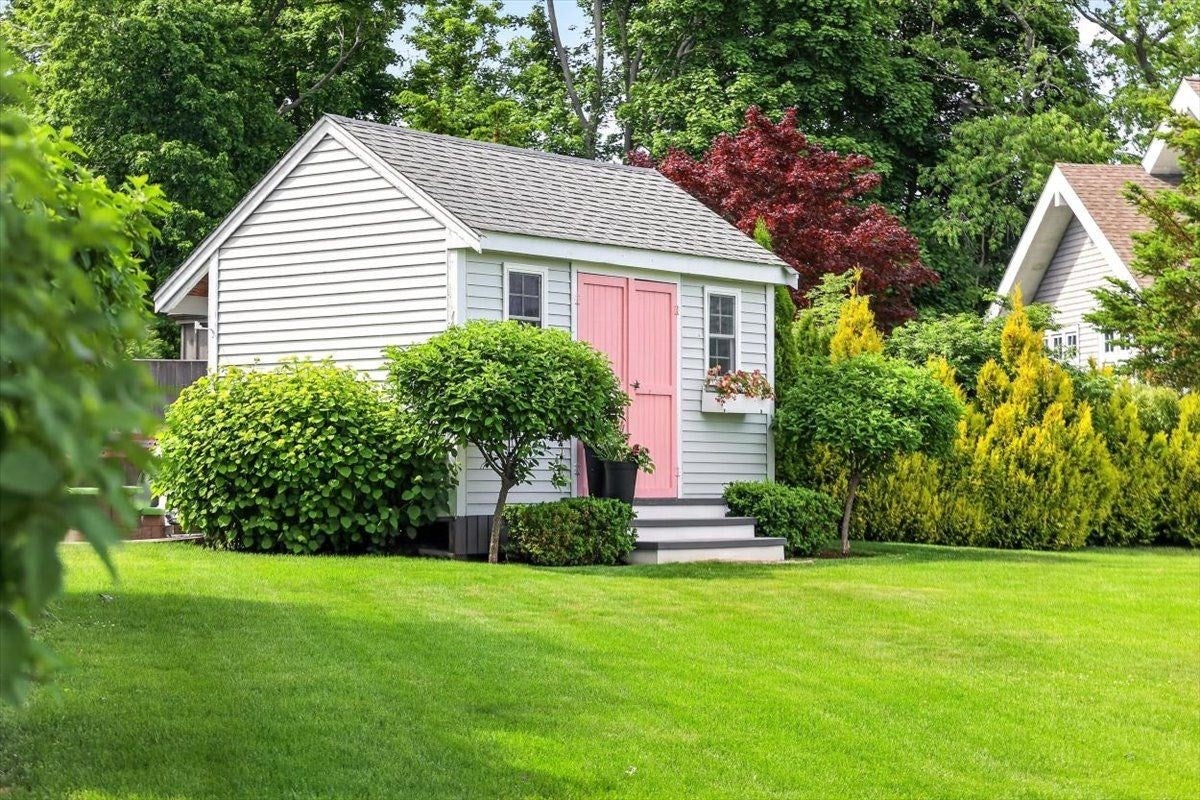 50 Kimball Beach Rd, Hingham, MA Photo #10