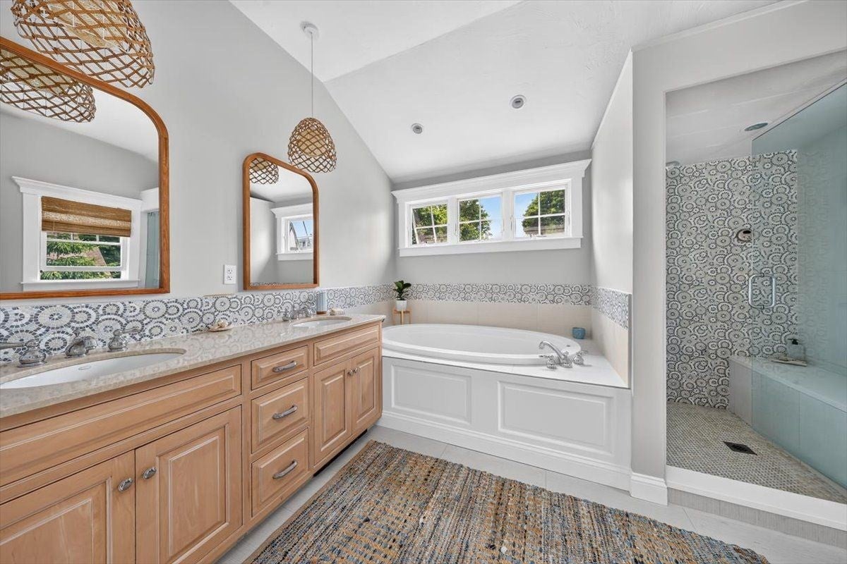 50 Kimball Beach Rd, Hingham, MA Photo #30