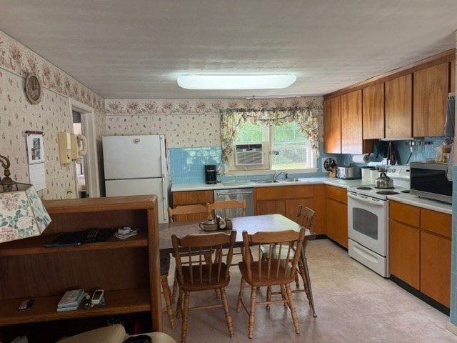 9 Colby Road, Danvers, MA, 9 Colby Road, Danvers, MA Photo #7