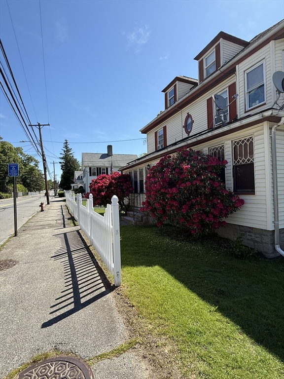 89 Salem Street