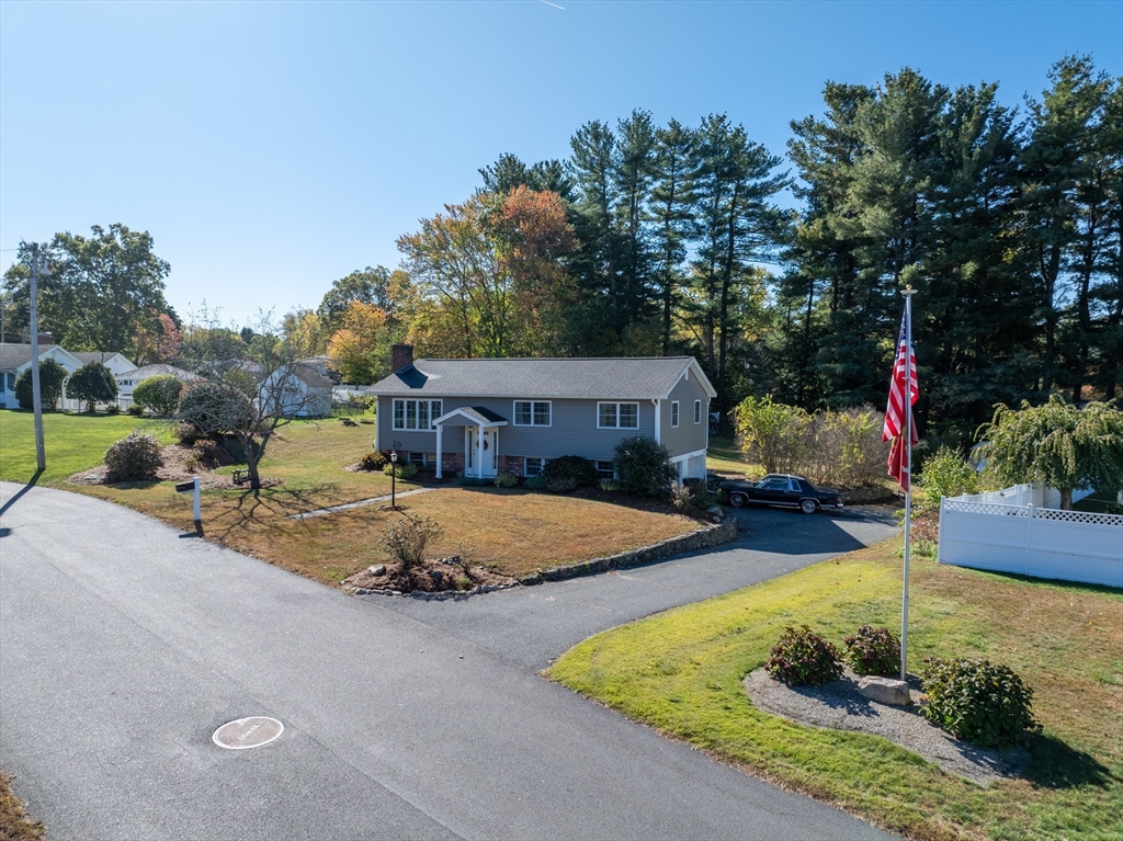 1 Doris Dr