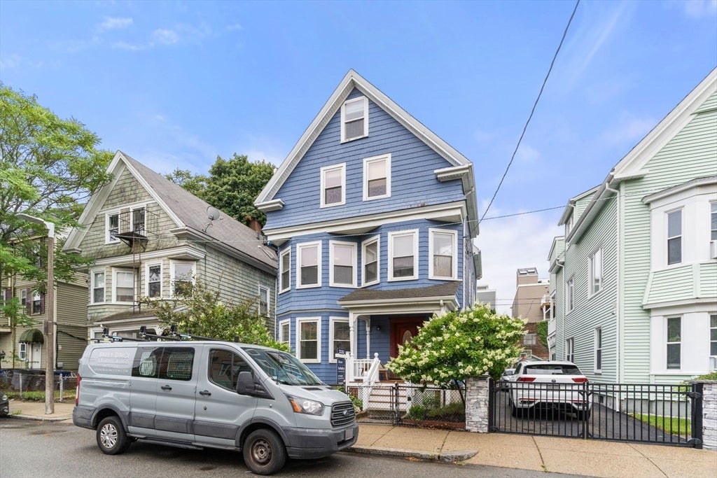 10 Harvest Street 10-2