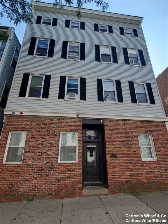 191 Maverick St #2R, Boston, MA Photo #17