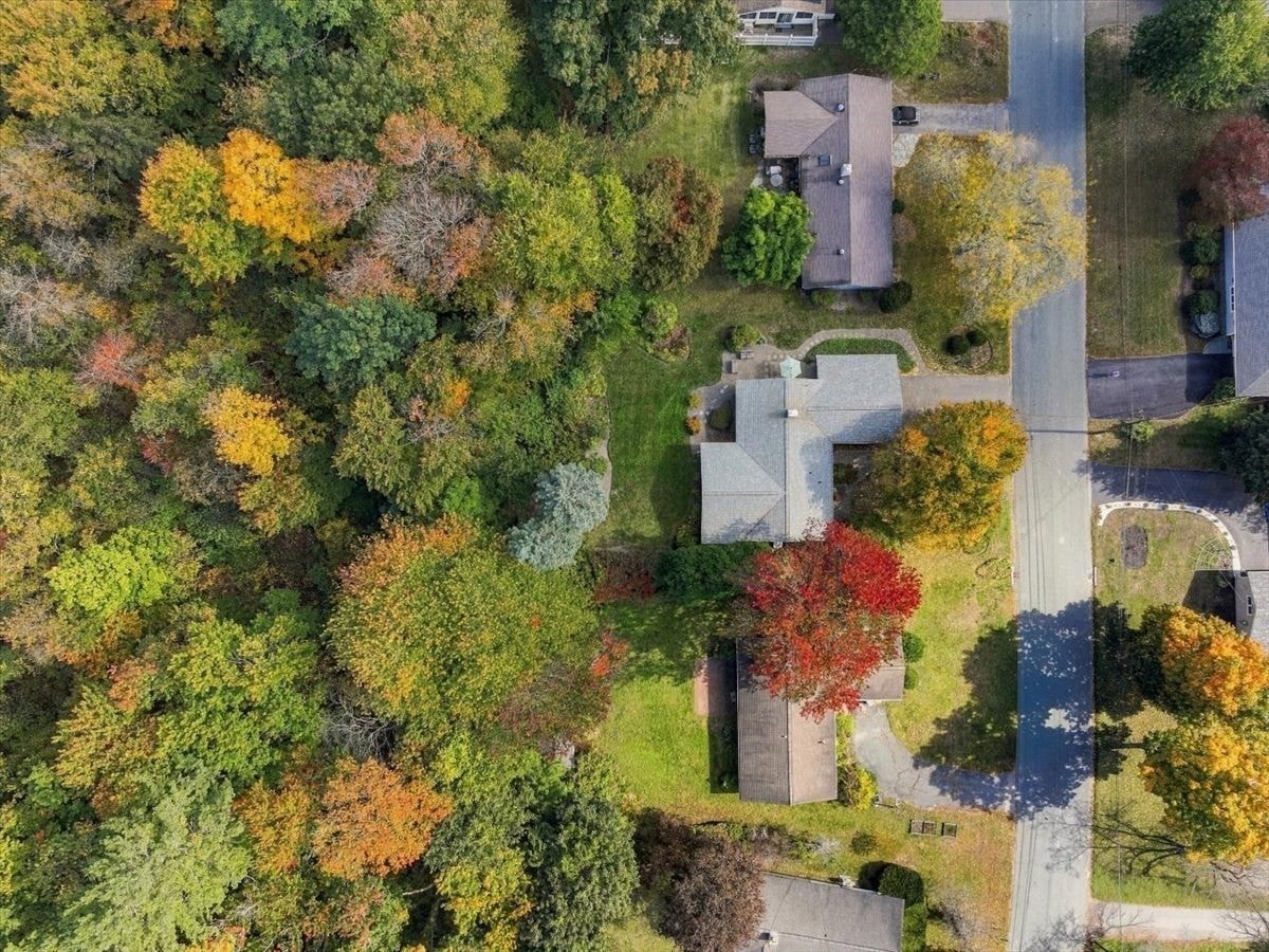 27 Ridgefield Dr, Framingham, MA, 27 Ridgefield Dr, Framingham, MA Photo #26