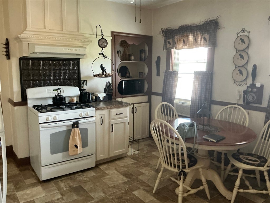 14 Kilmer Ave, Taunton, MA, 14 Kilmer Ave, Taunton, MA Photo #3