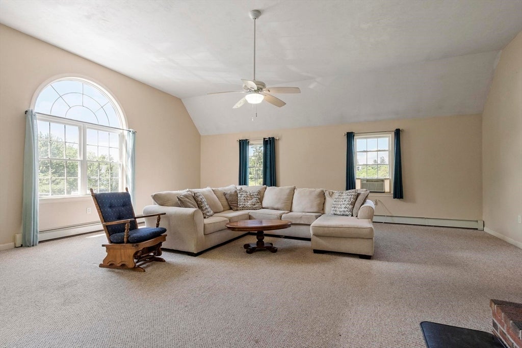 140 Chace Hill Rd, Lancaster, MA Photo #8