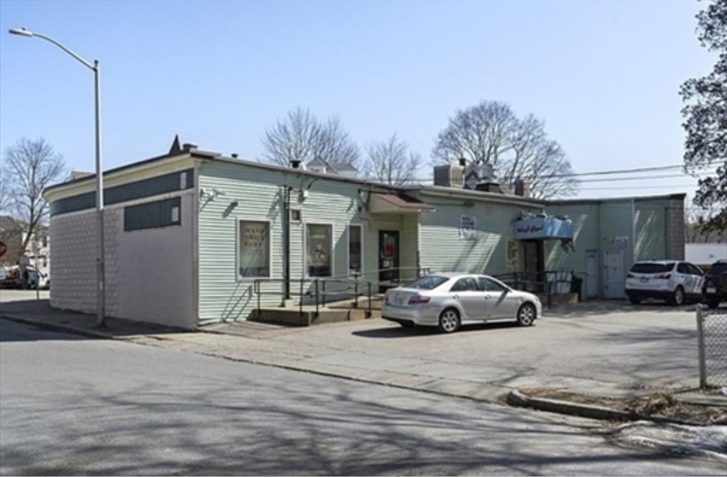 1 Ferdinand St