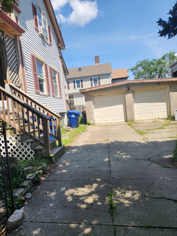 33 Madison St, New Bedford, MA, 33 Madison St, New Bedford, MA Photo #3