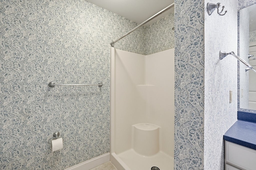 7 Crescent Way #306, Sturbridge, MA, 7 Crescent Way #306, Sturbridge, MA Photo #15