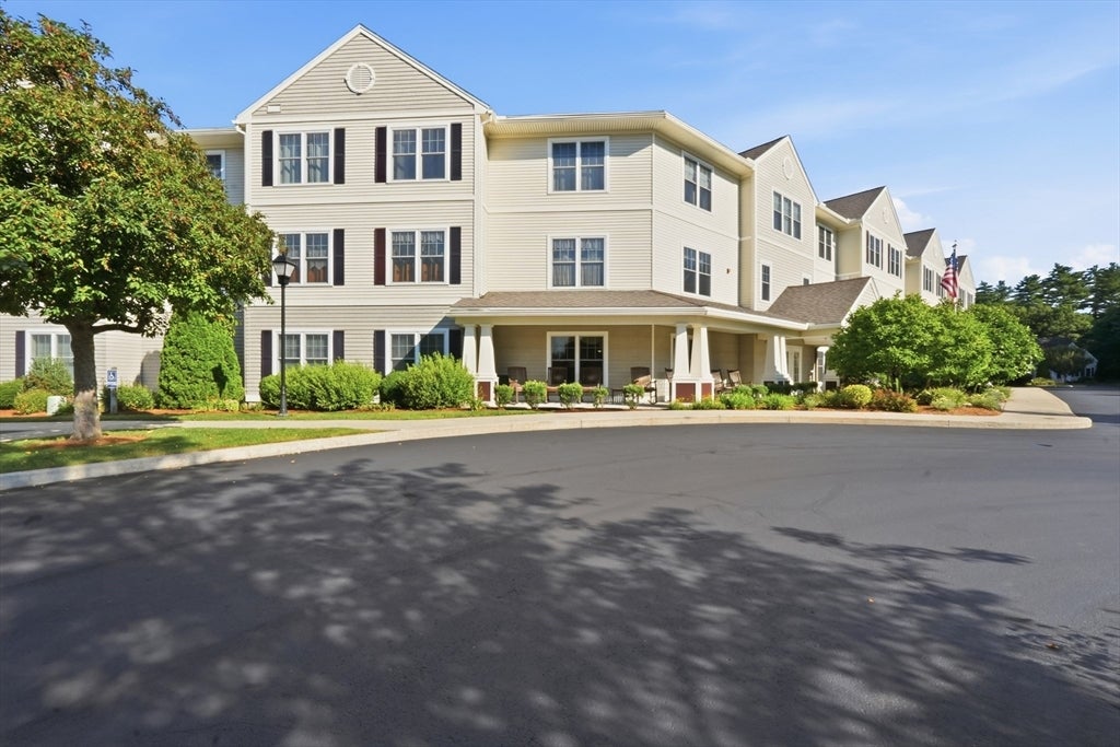 7 Crescent Way #306, Sturbridge, MA, 7 Crescent Way #306, Sturbridge, MA Photo #2
