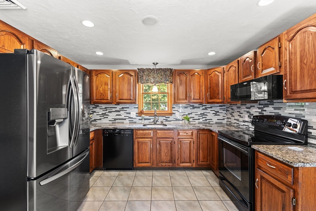 199 Brook Bend Rd