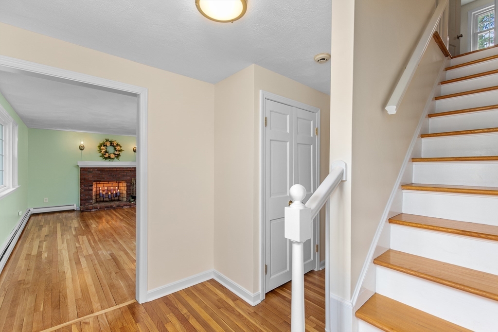 15 Massasoit Circle