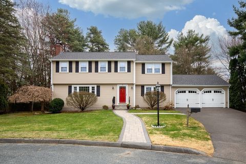 15 Massasoit Circle Walpole MA 02032