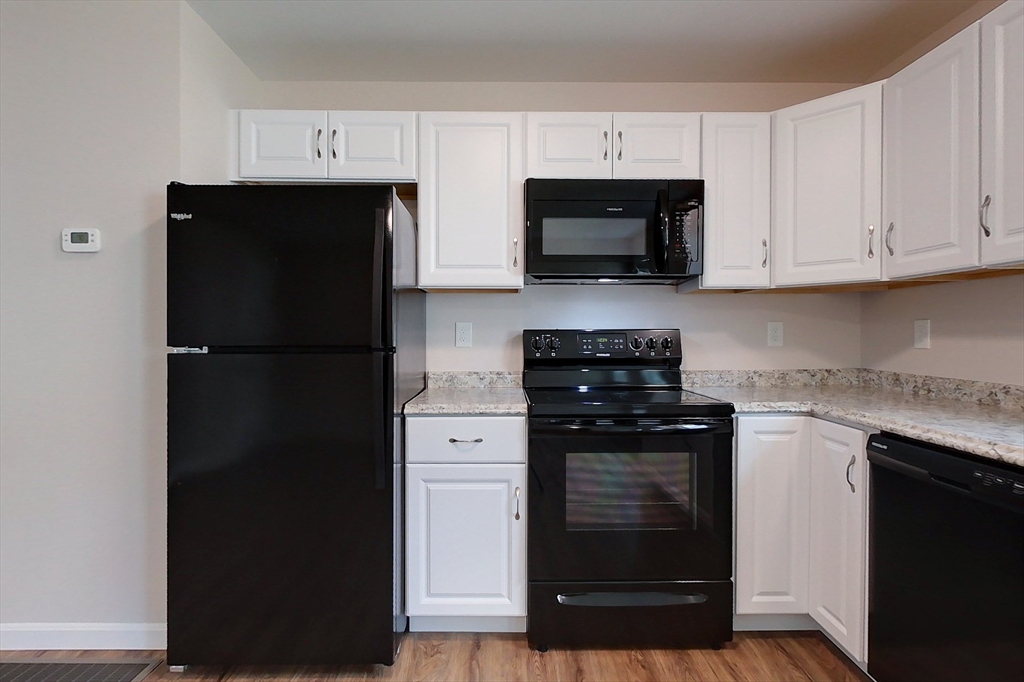 24 Pearl St 2