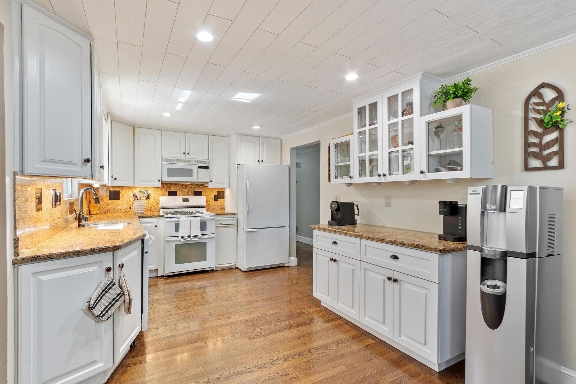 31 Paul Ave, Peabody, MA, 31 Paul Ave, Peabody, MA Photo #8