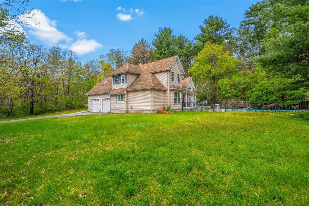 113 Greenwich Plains Rd