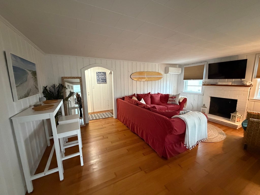 17 Abington Ave, Plymouth, MA, 17 Abington Ave, Plymouth, MA Photo #2