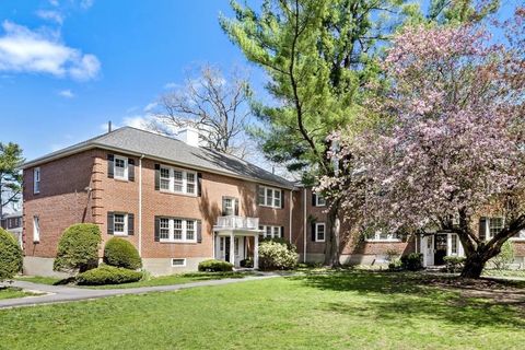 23 Hammond Pond Parkway 2 Newton MA 02467