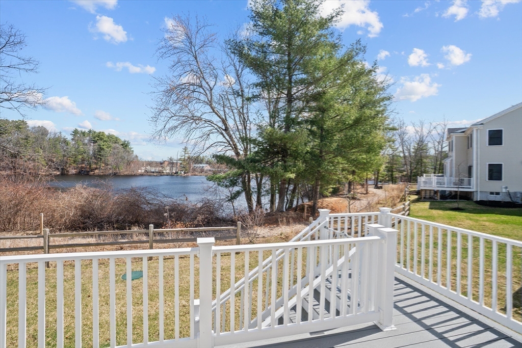 34 Cutter Lane 69