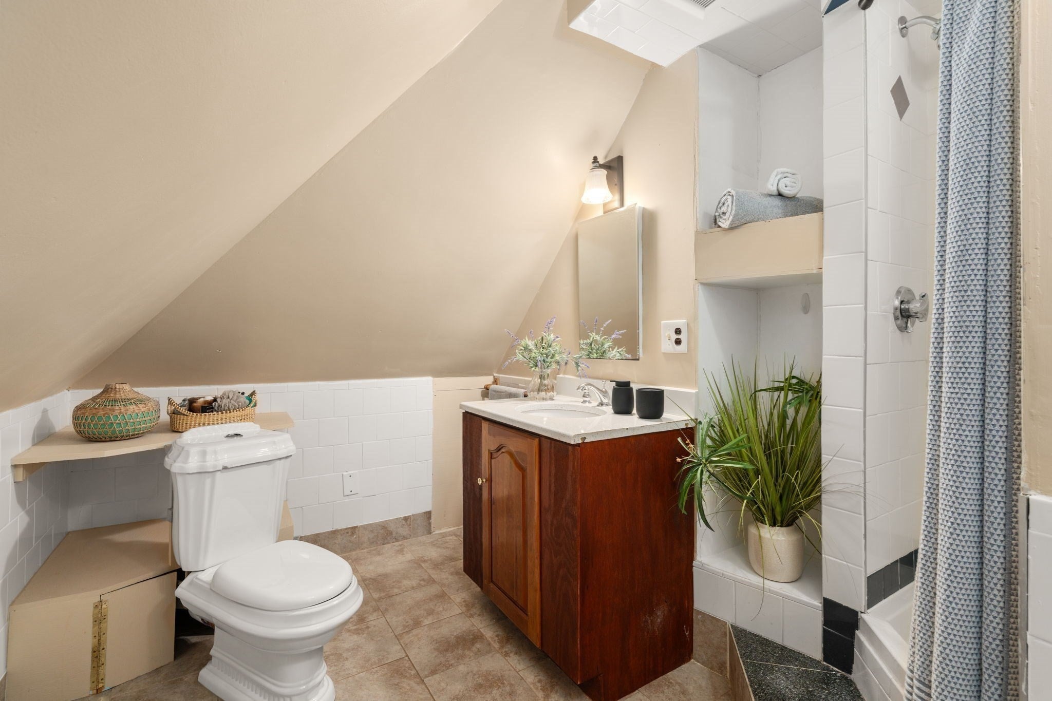 305 Central Street, Newton, MA, 305 Central Street, Newton, MA Photo #27
