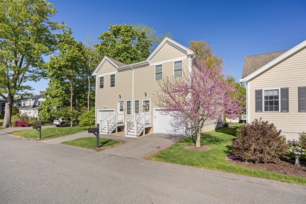 128 S Park St 128