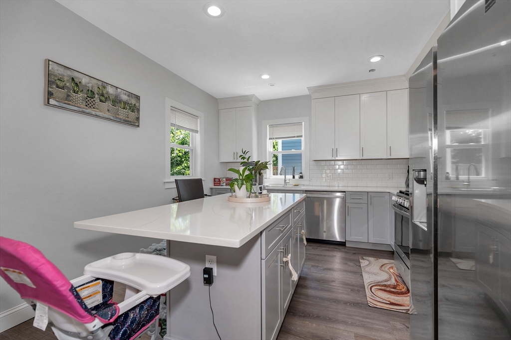 62-64 Edson St