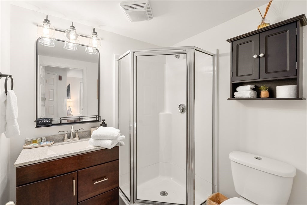 11 Charter St, Newburyport, MA, 11 Charter St, Newburyport, MA Photo #6