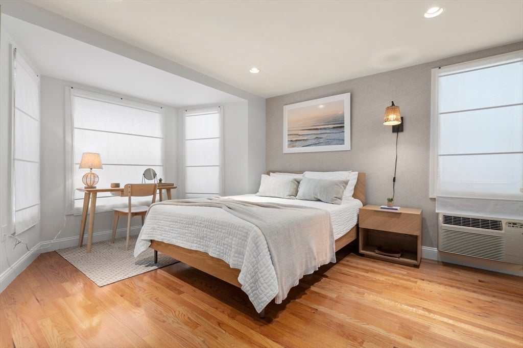 11 Charter St, Newburyport, MA, 11 Charter St, Newburyport, MA Photo #5