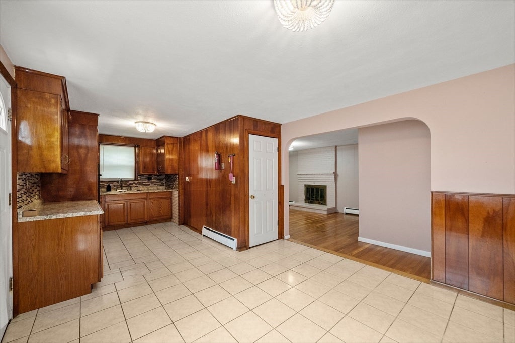 33 Cross St, Brockton, MA, 33 Cross St, Brockton, MA Photo #2