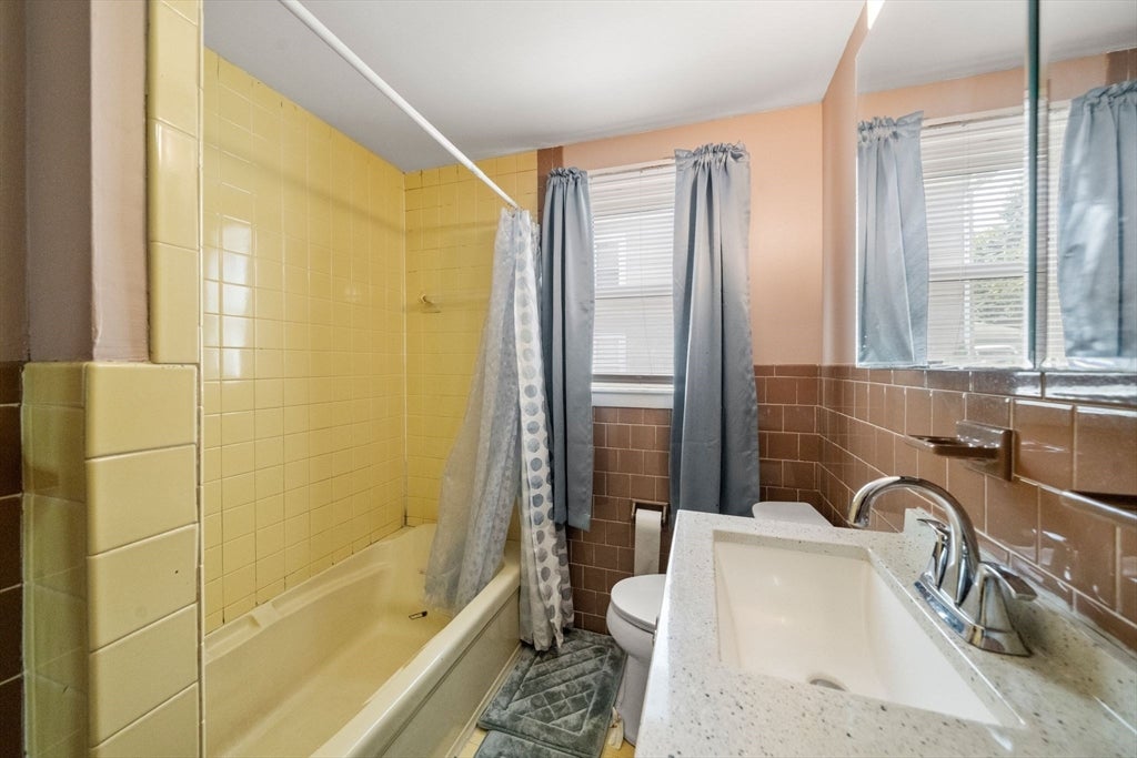 33 Cross St, Brockton, MA, 33 Cross St, Brockton, MA Photo #12