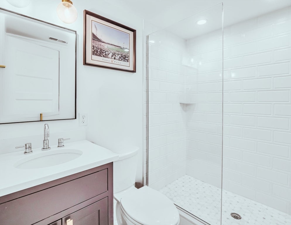 56 Belmont St #2, Boston, MA, 56 Belmont St #2, Boston, MA Photo #22
