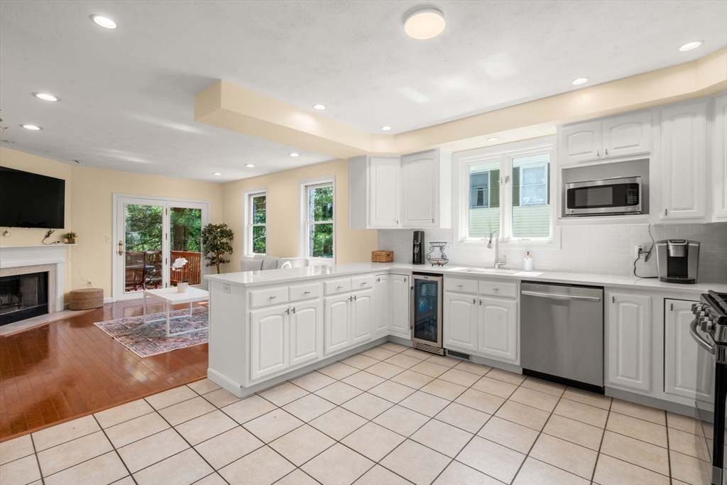 33 Furbush Rd