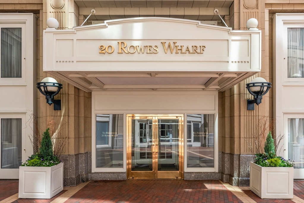 20 Rowes Wharf 505