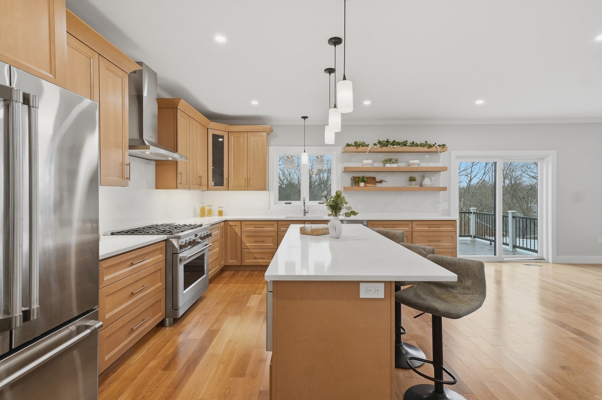 126 Green Street, Stoneham, MA, 126 Green Street, Stoneham, MA Photo #12