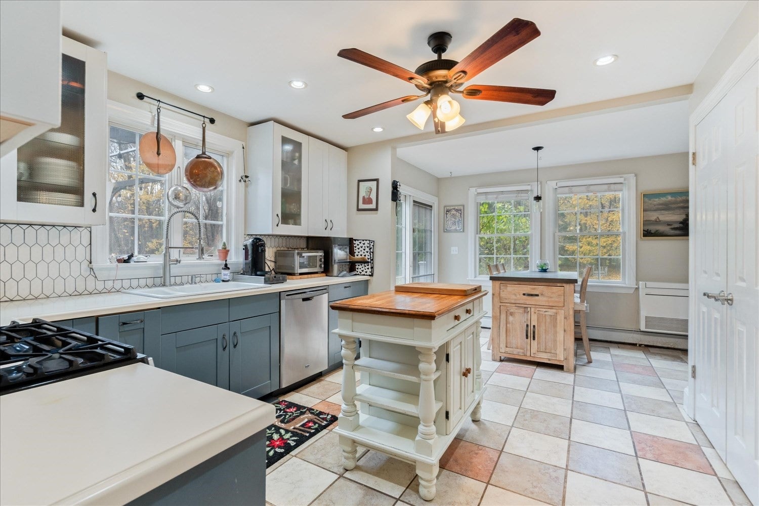 22 Reservoir St, Seekonk, MA, 22 Reservoir St, Seekonk, MA Photo #6