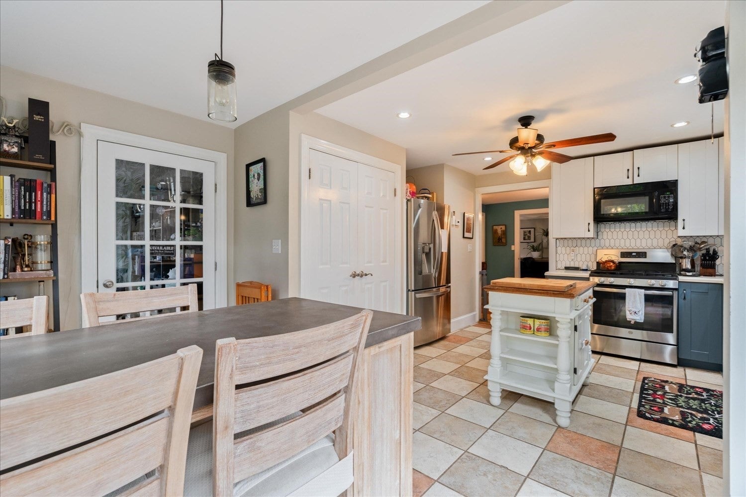 22 Reservoir St, Seekonk, MA, 22 Reservoir St, Seekonk, MA Photo #8
