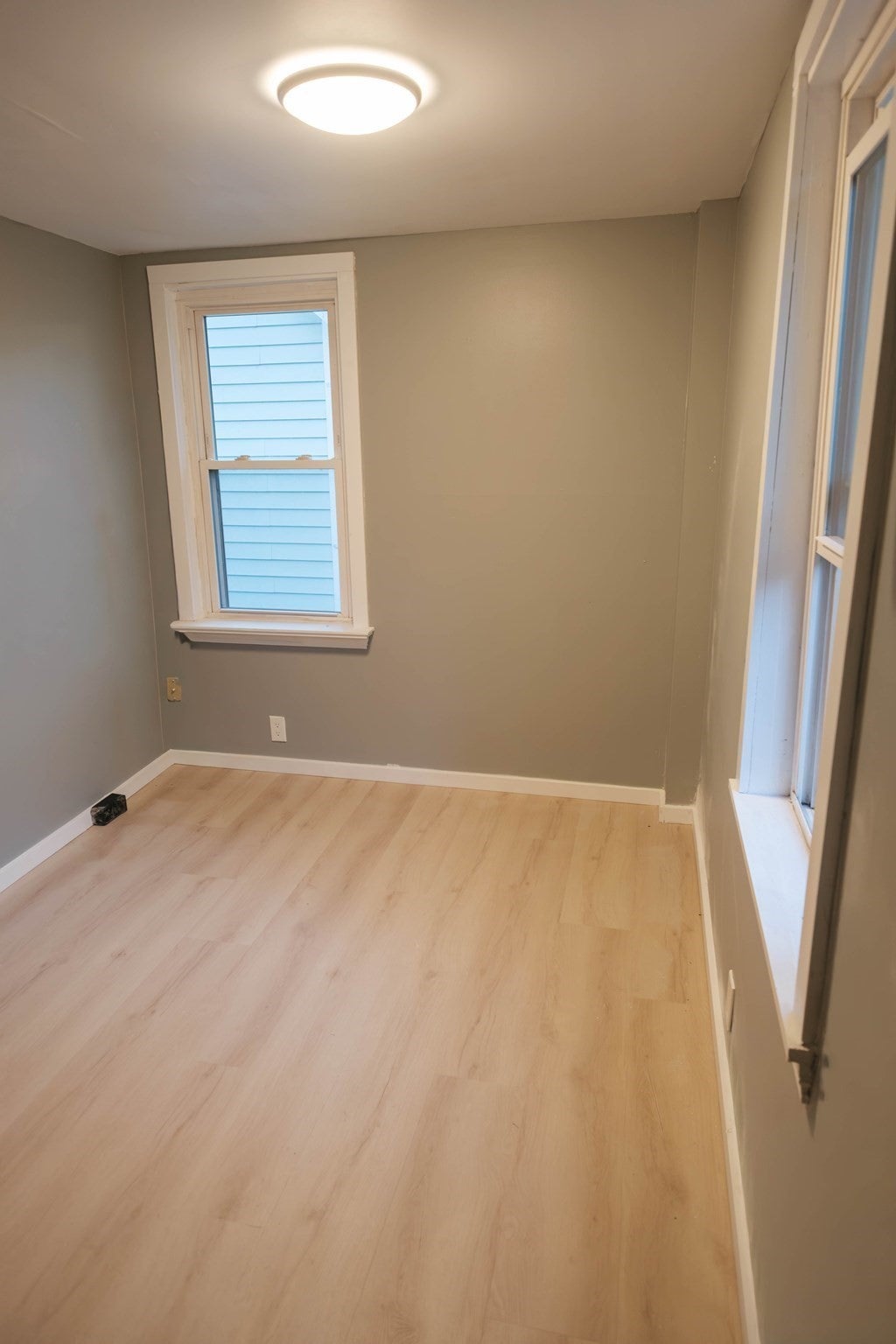 227 Deerfield St, Greenfield, MA Photo #22