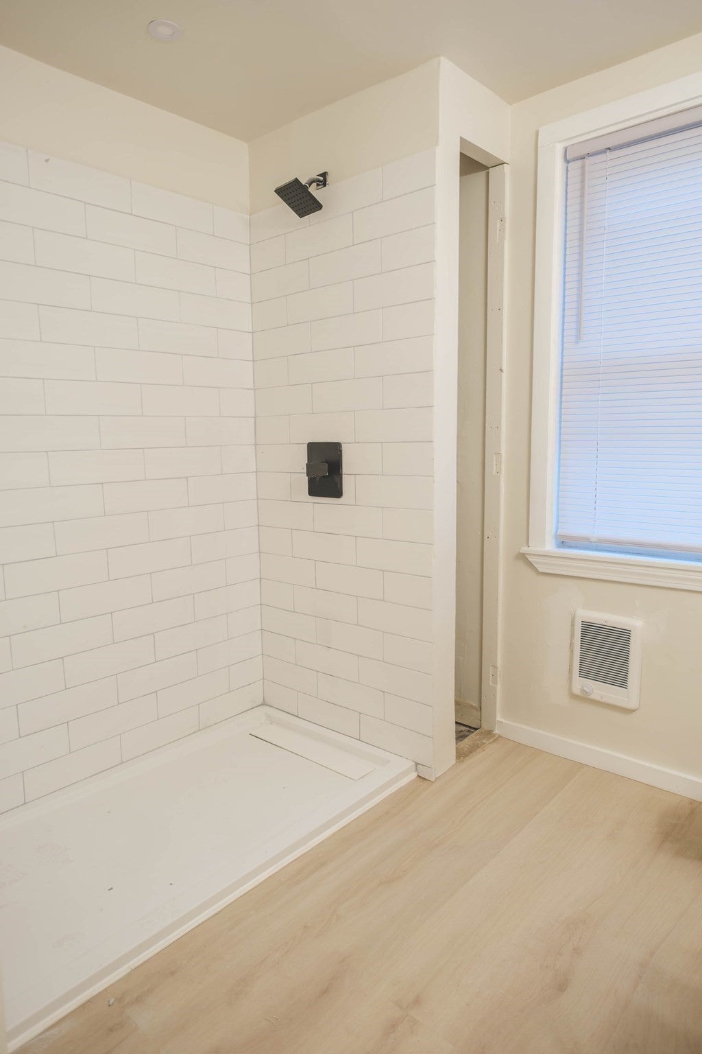 227 Deerfield St, Greenfield, MA Photo #18