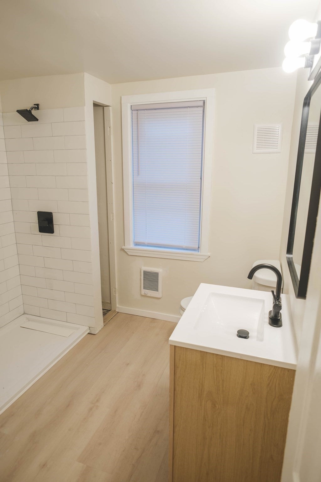 227 Deerfield St, Greenfield, MA Photo #19