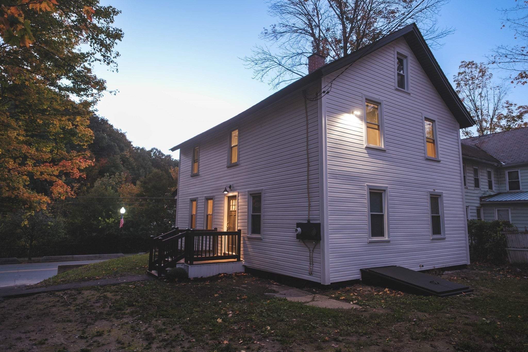 227 Deerfield St