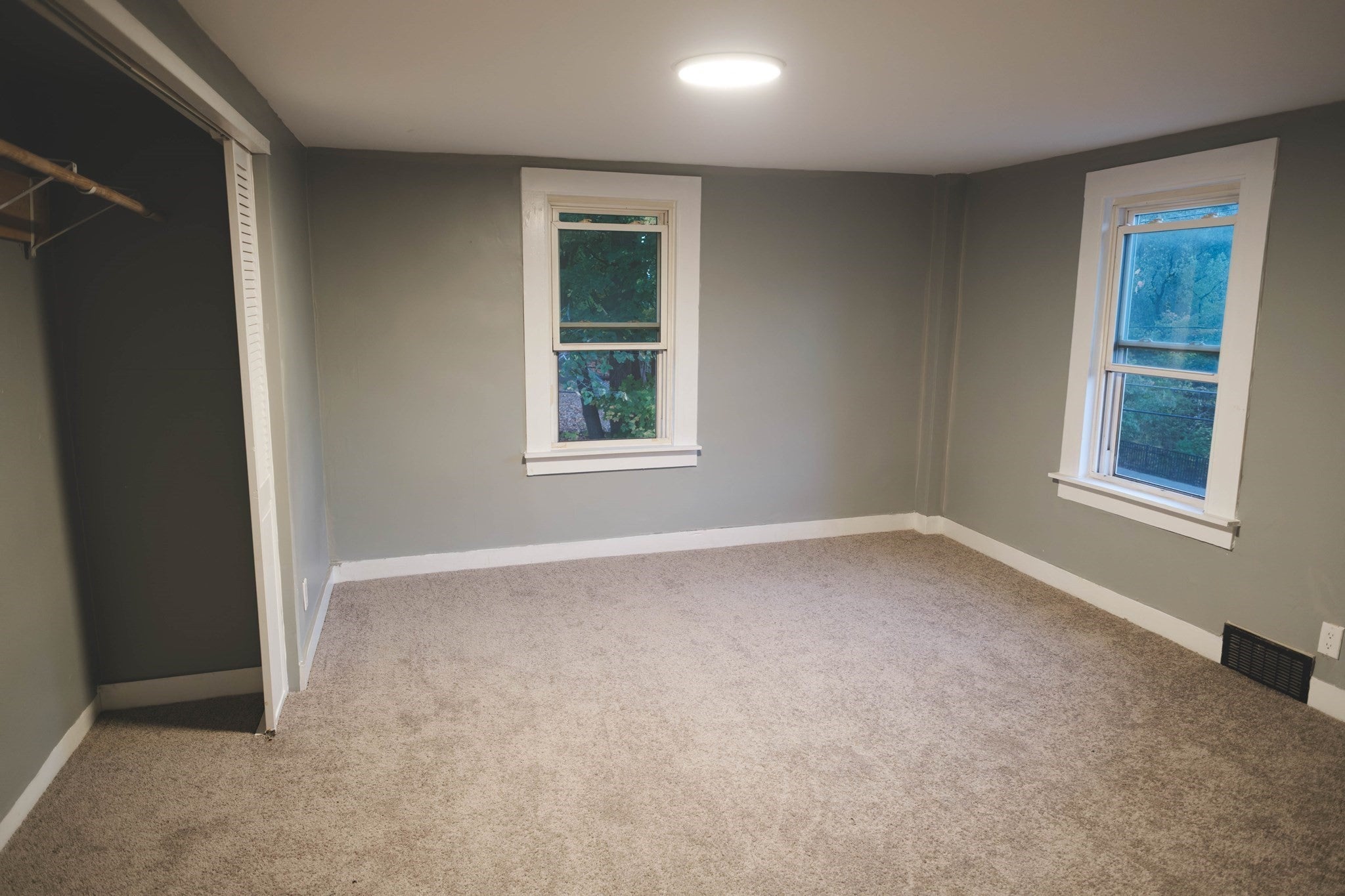 227 Deerfield St, Greenfield, MA Photo #21