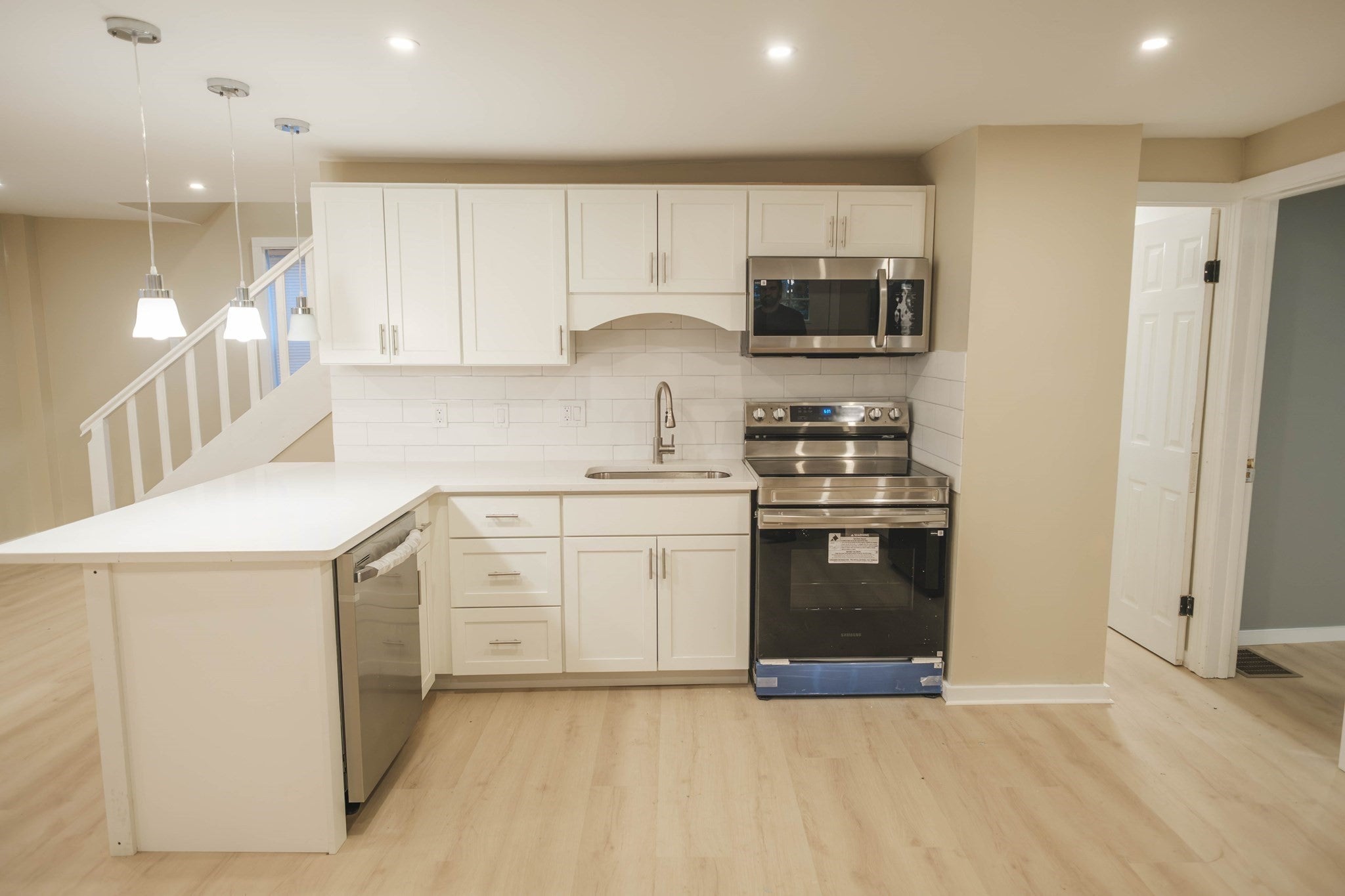 227 Deerfield St, Greenfield, MA Photo #12