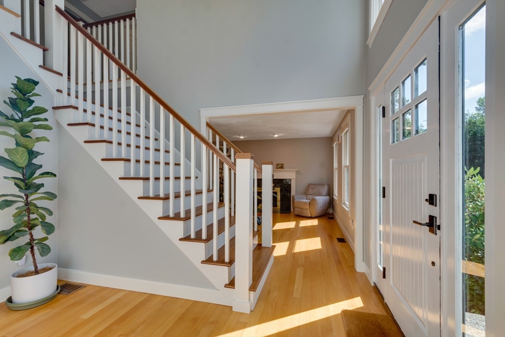 124 Mastro Dr